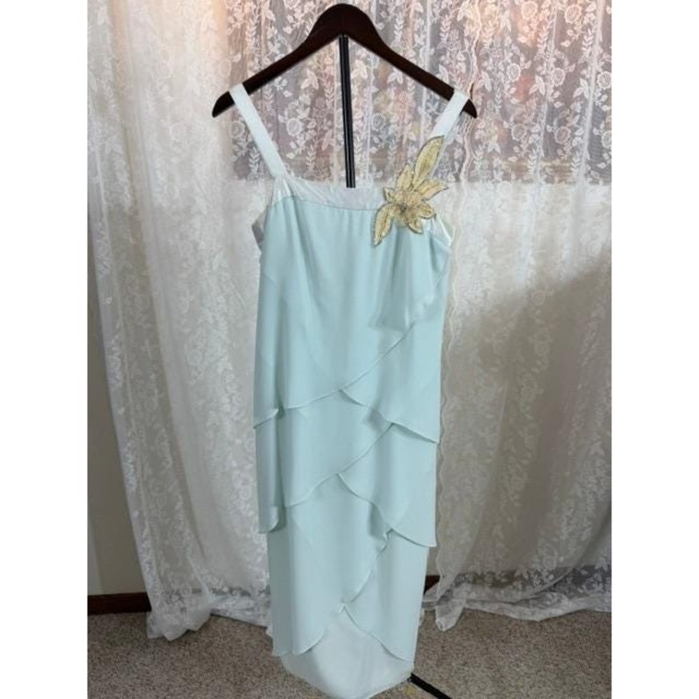 Ursula of Switzerland Mint Green Tiered Sequin Floral Cocktail Dress Size 9/10